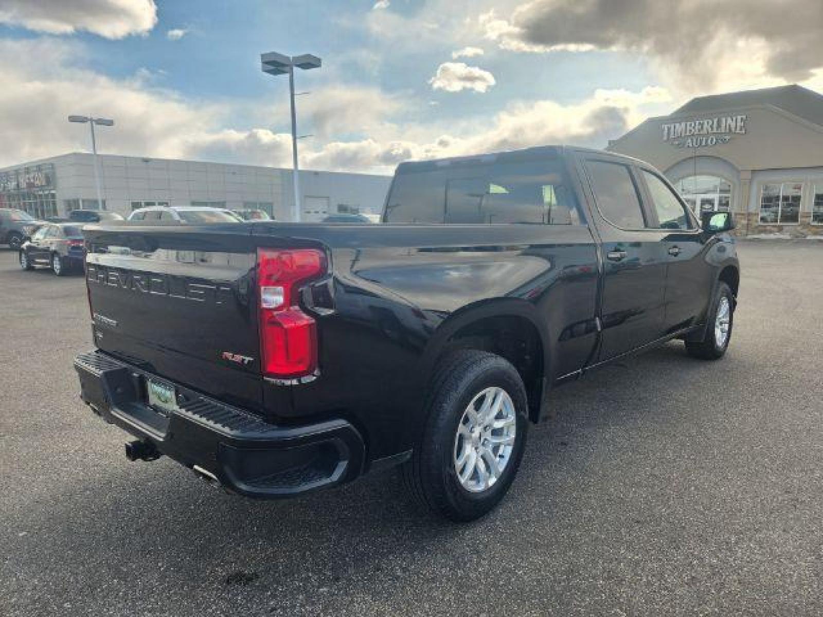 2020 Black /Jet Black, leather Chevrolet Silverado 1500 RST Crew Cab 4WD (1GCUYEEL3LZ) with an 6.2L V8 OHV 16V engine, Automatic transmission, located at 1235 N Woodruff Ave., Idaho Falls, 83401, (208) 523-1053, 43.507172, -112.000488 - Photo #5