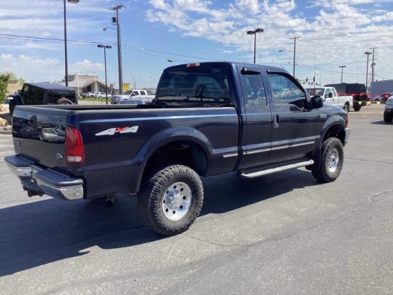 1999 BLUE Ford F-250 SD NA (1FTNX21L1XE) , located at 1235 N Woodruff Ave., Idaho Falls, 83401, (208) 523-1053, 43.507172, -112.000488 - The 1999 Ford F-250 XL with a manual transmission typically offers a range of features suitable for both work and everyday use. Here are some key features you can typically find in the 1999 Ford F-250 XL: Engine Options: The 1999 F-250 XL usually offers a choice of engine options: 5.4-liter V8 eng - Photo #4